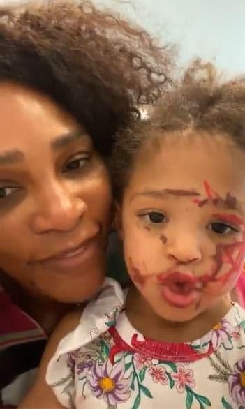 Serena Williams and daughter Olympia sweet beauty moment