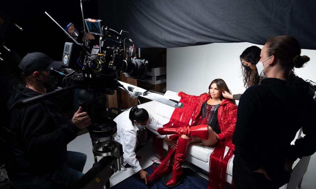 Thalía during the “Baila Así” music video shoot