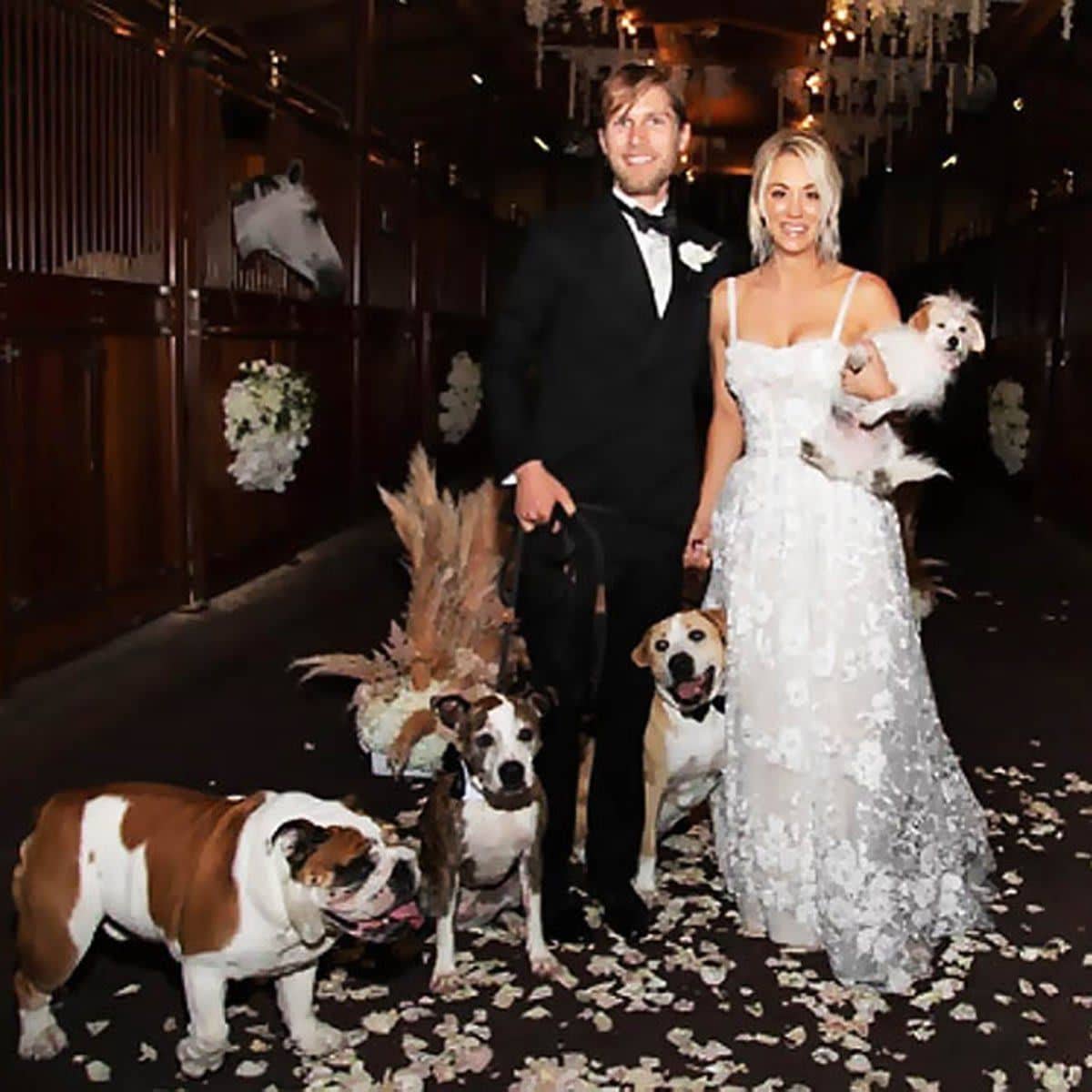 Kaley Cuoco and her pets at her wedding