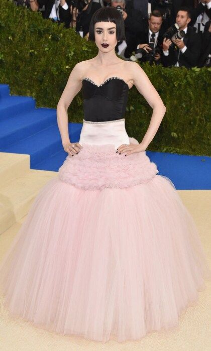 Lily Collins - Giambatista Valli
Photo: John Shearer/Getty Images