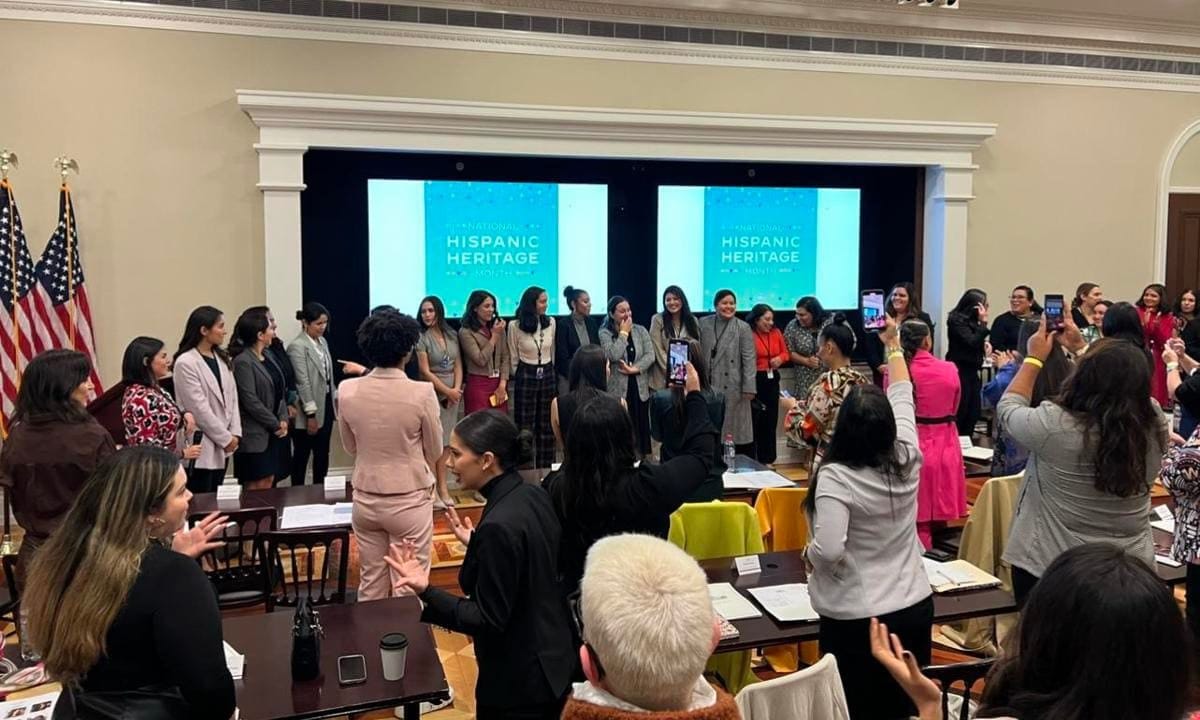 Poderistas squad host Latina leaders at The White House