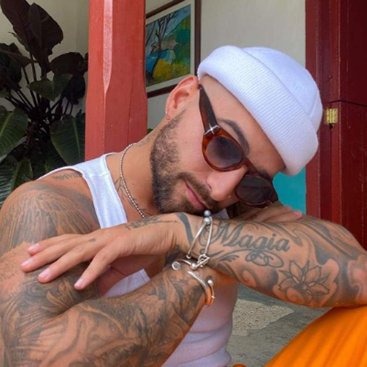 Maluma orange pants