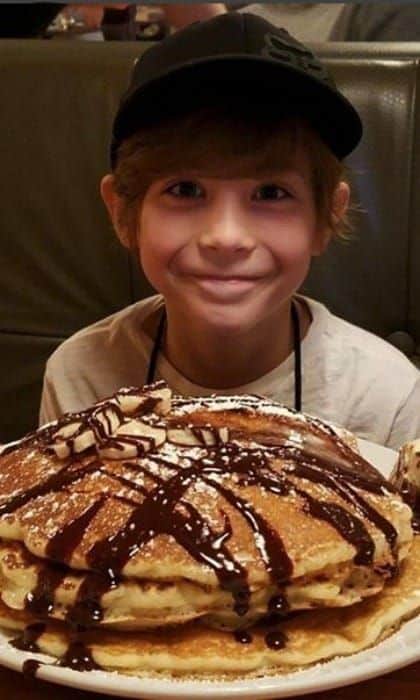 June 22: Jacob Tremblay enjoyed a big breakfast at the Hard Rock Cafe during his trip to Las Vegas.
<br>
Photo: Instagram/@jacobtremblay
