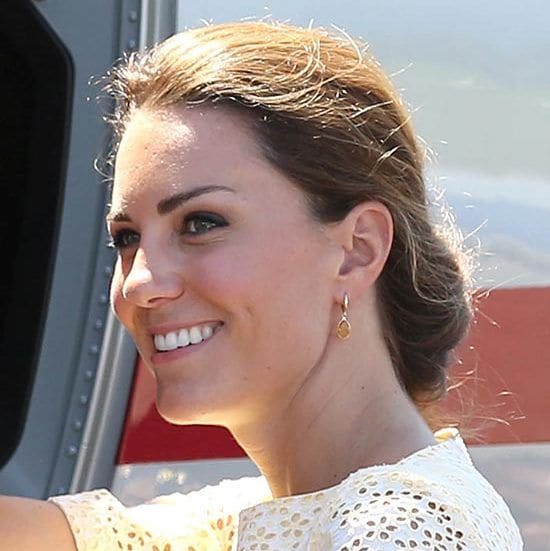 As she and William departed from Honiara, Kate wore her hair swept up loosely and gathered at the nape of her neck.
<br>
Photo: Getty Images