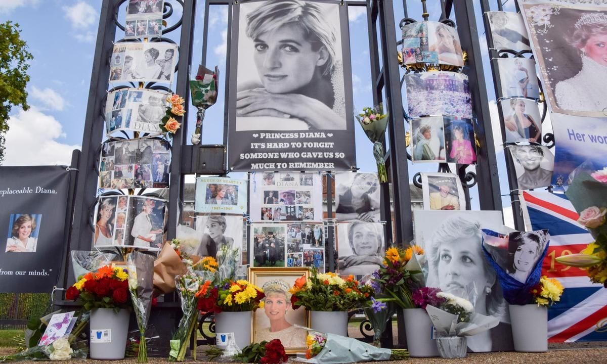 Flowers and tributes to Princess Diana seen outside