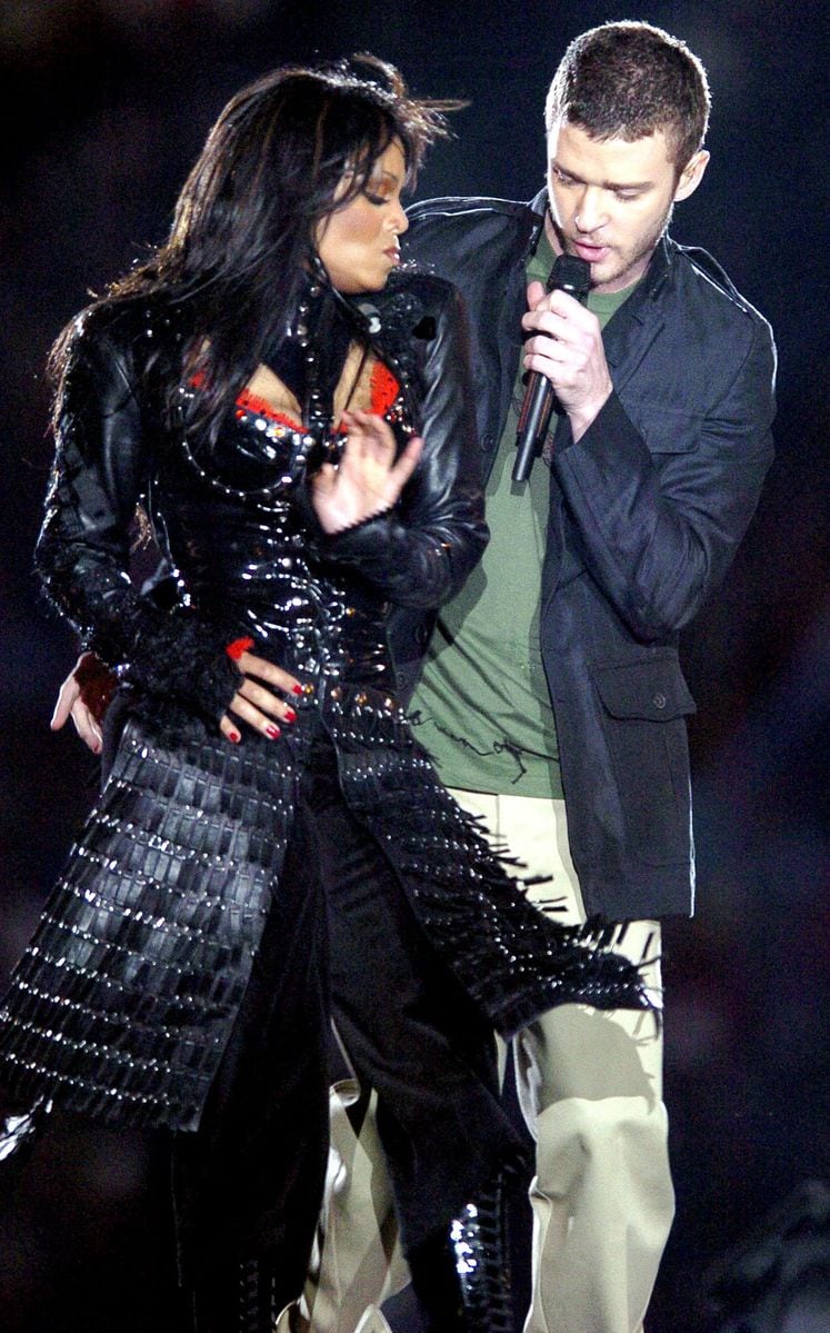 Justin Timberlake and Janet Jackson 2004