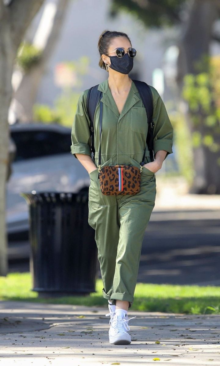 Jessica Alba in Beverly Hills