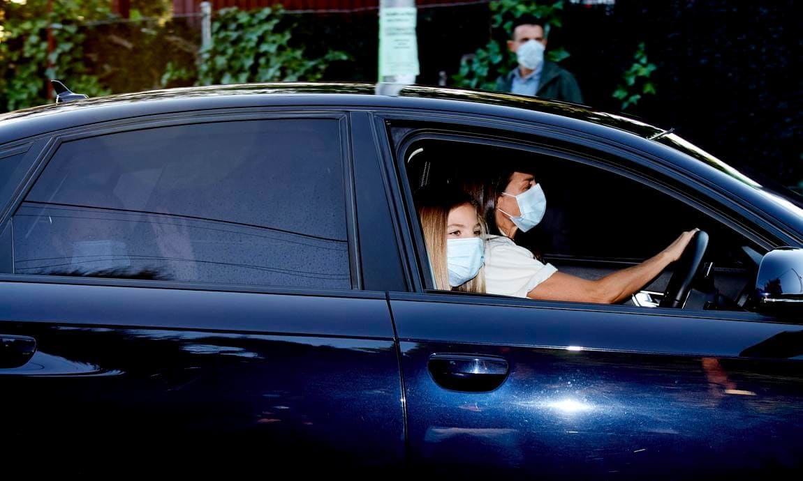 Queen Letizia dropped her daughters off at school on Sept. 11