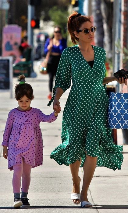 Eva Mendes and daughter