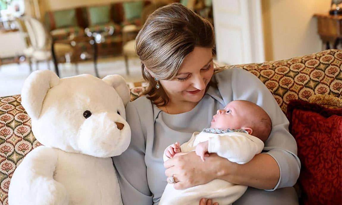 PRINCESS STEPHANIE OF LUXEMBOURG WITH HER SON, PRINCE CHARLES