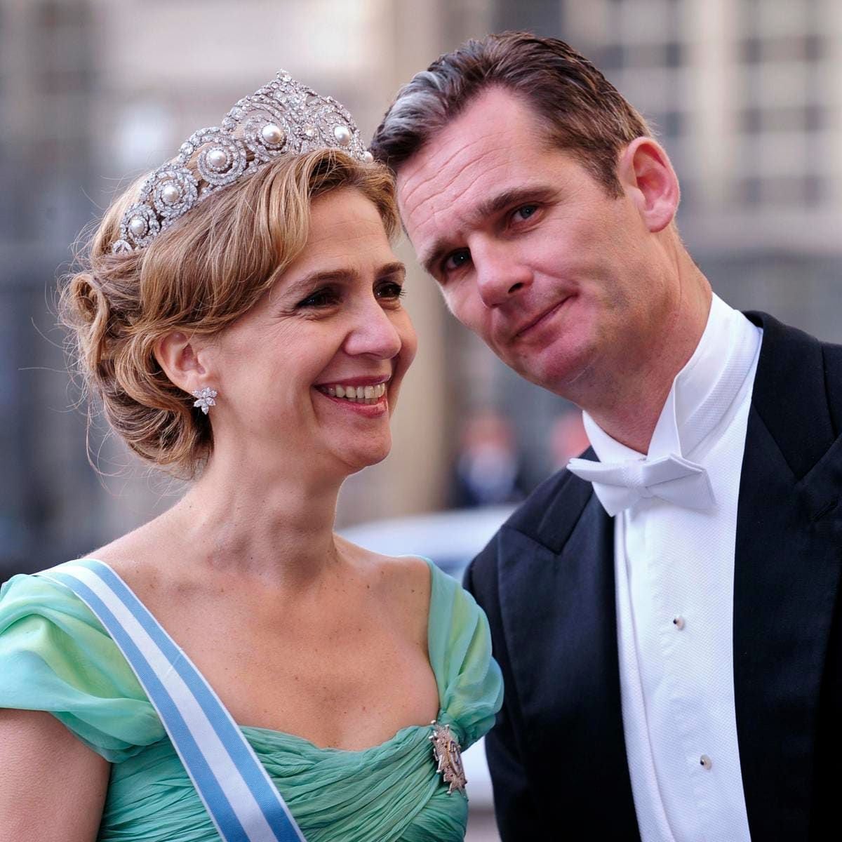 Infanta Cristina and Iñaki Urdangarin released a statement saying ‘we have decided to interrupt our marriage relationship’