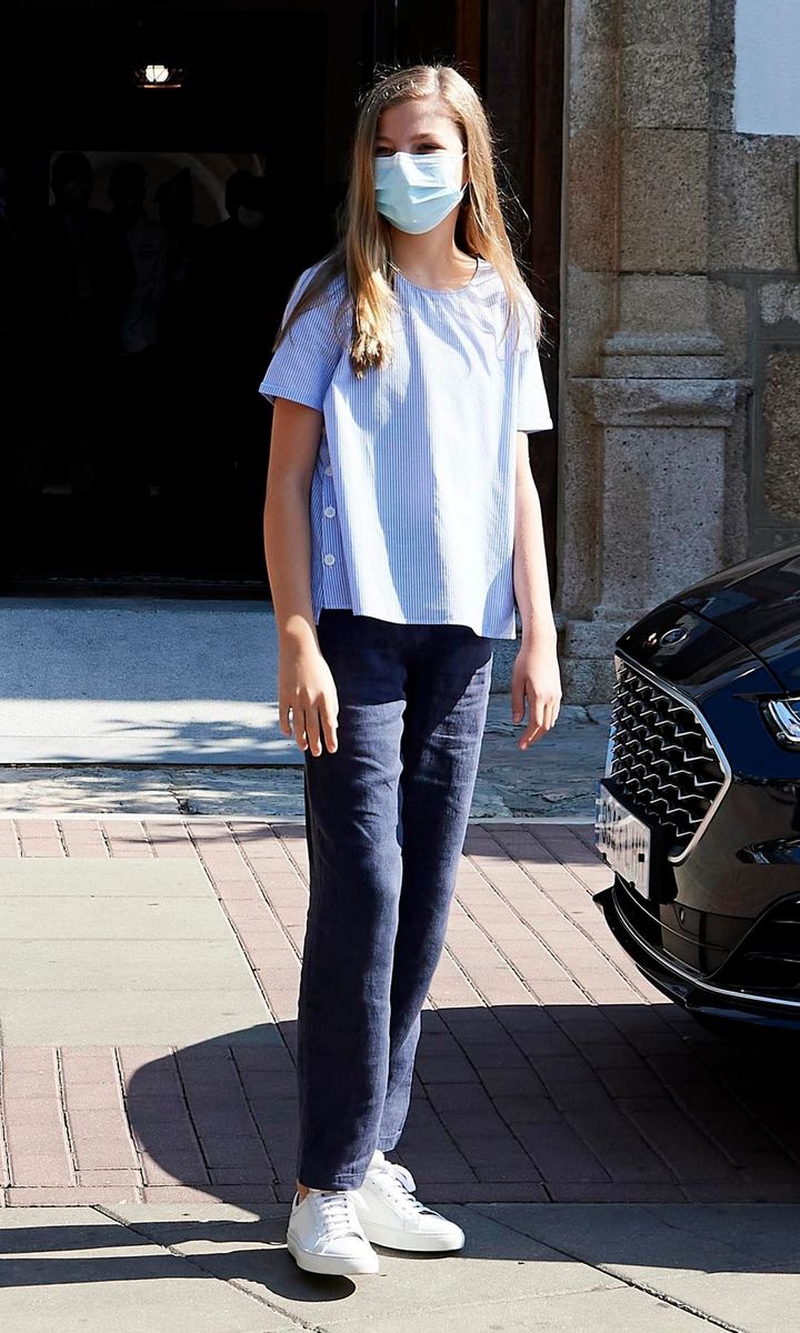 Infanta Sofia stepped out in her older sister’s blouse on July 23, 2020 in Merida