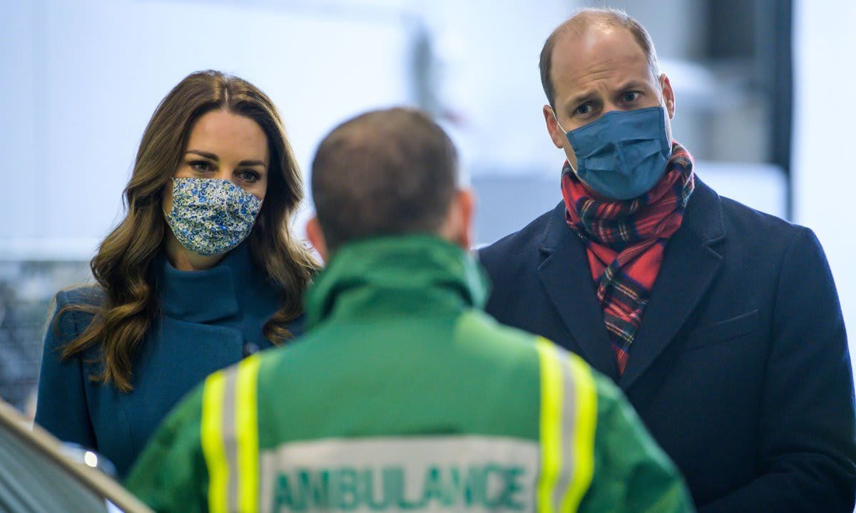 As representatives of the NHS, the Duke and Duchess met with paramedics and staff at the Scottish Ambulance Service Response Centre in Newbridge to thank them for their incredible efforts throughout the pandemic.