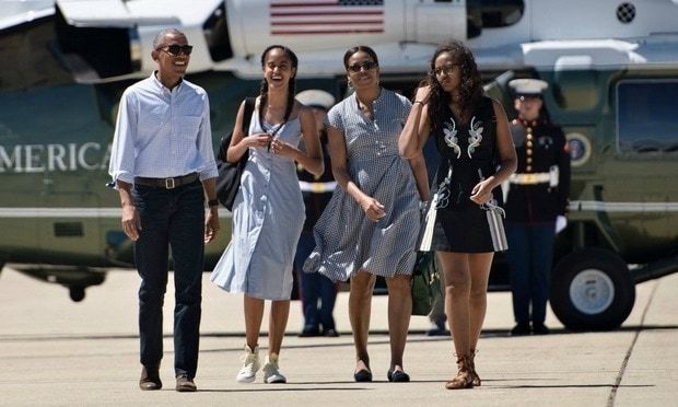 Malia and her family are heading to Palm Springs after the inauguration ceremony on January 20.
Photo: Brendan Smialowsi/Getty Images