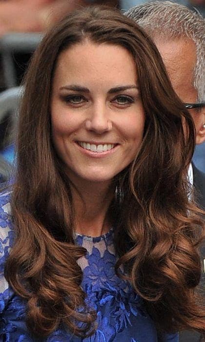 Kate turned heads with bouncy curls at the Freedom of the City Ceremony in Quebec.
<br>
Photo: Getty Images