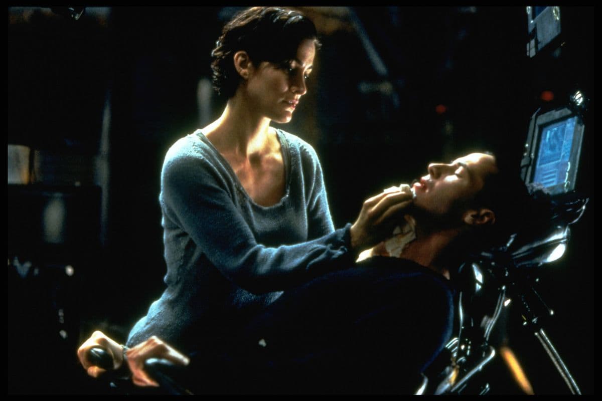 Carrie-Anne Moss and Keanu Reeves in The Matrix