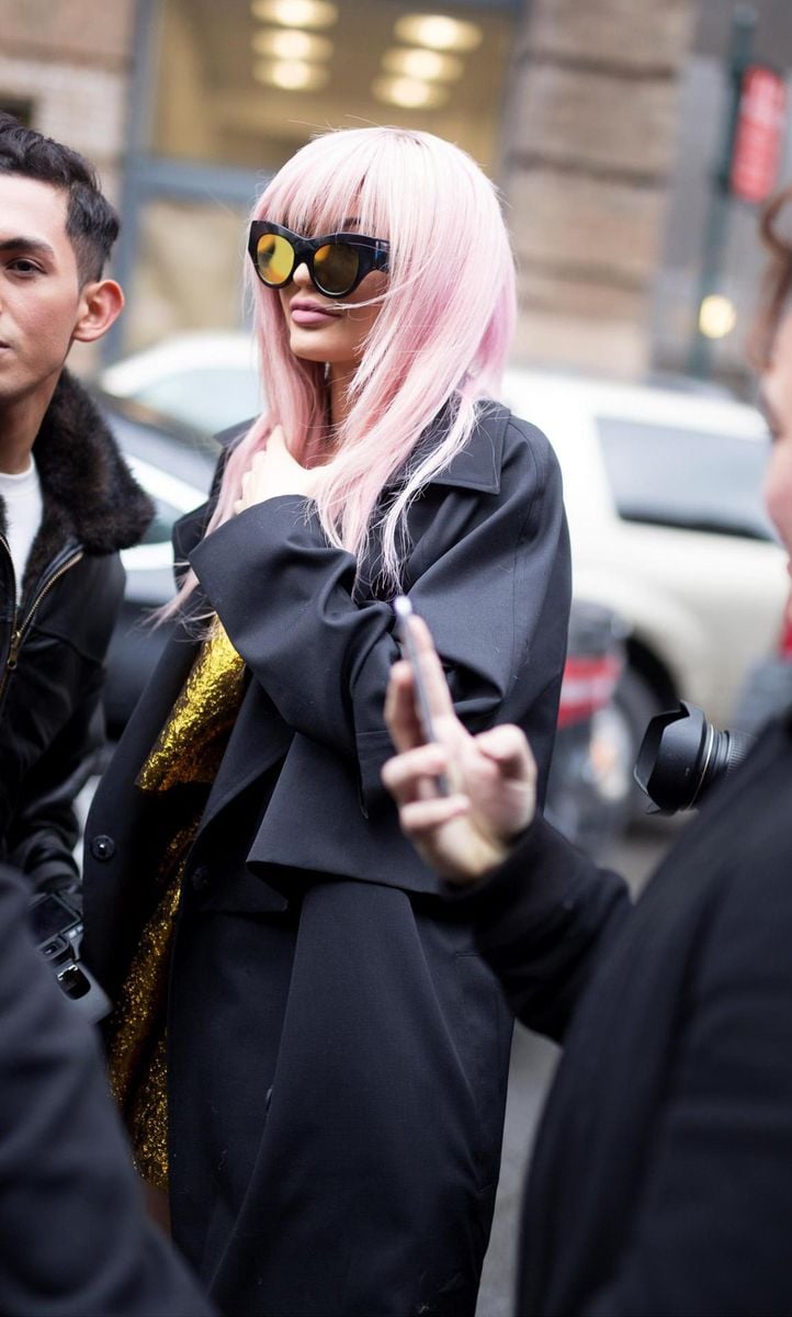 Street Style - Day 6 - New York Fashion Week: Women's Fall/Winter 2016