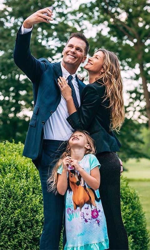 Tom Brady y Gisele Bundchen junto a su hija Vivian