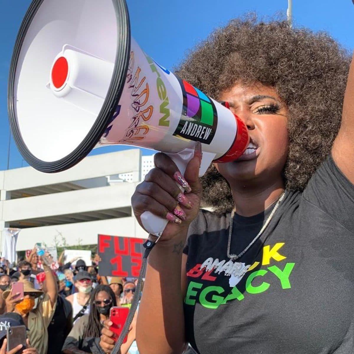 Amara La Negra supporting BLM movement