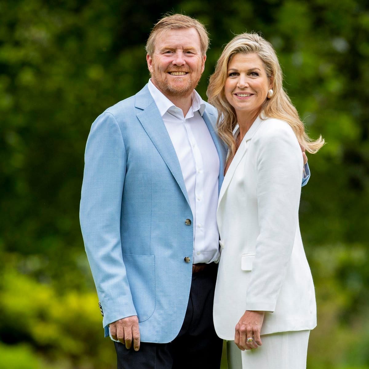 In honor of his wife’s 50th birthday, King Willem Alexander granted Maxima the Grand Cross of the Order of the House of Orange