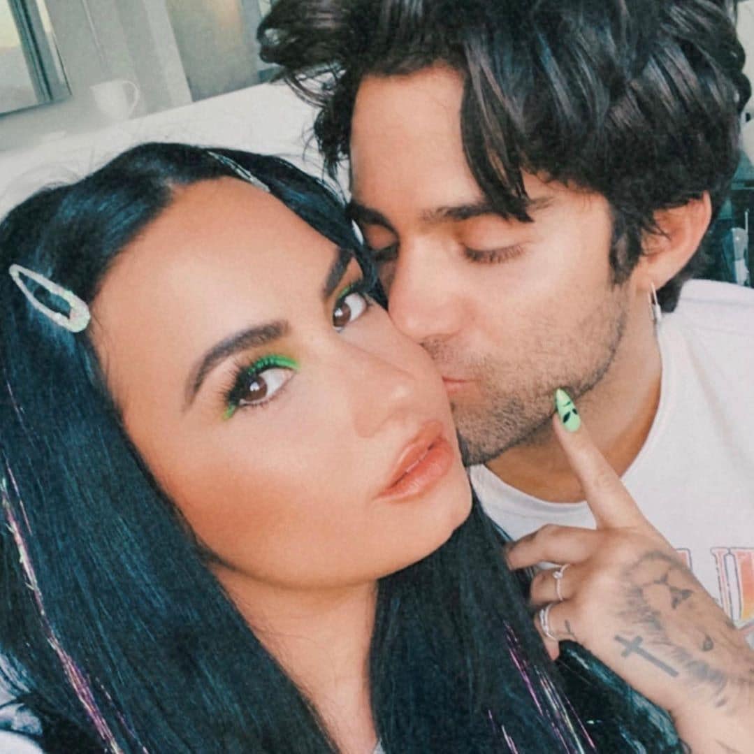 Demi joked about her and Max Ehrich’s failed engagement at the 2020 PCAs