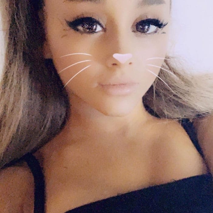 ariana grande insta