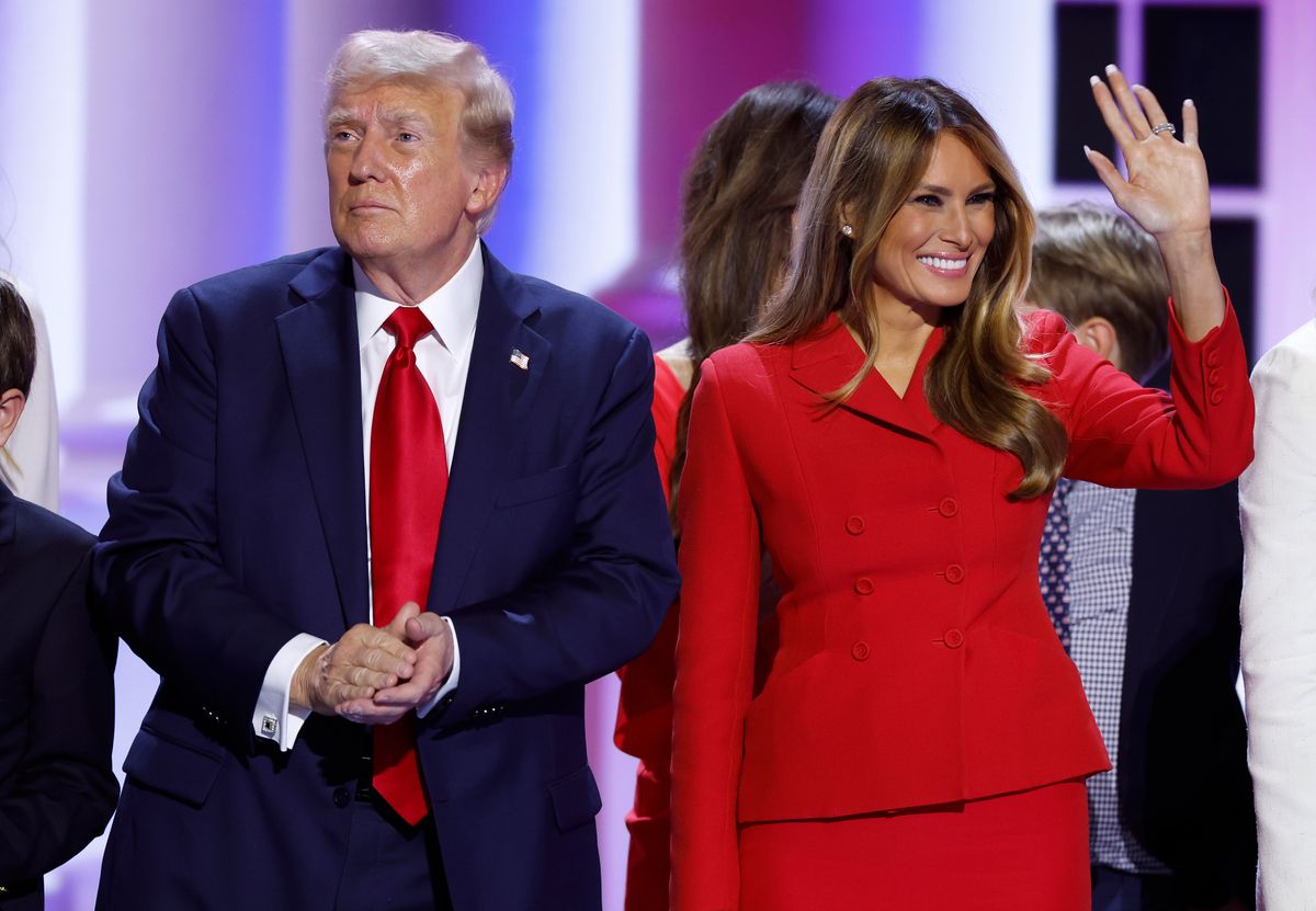 Melania Trump joins Donald Trump on stage 