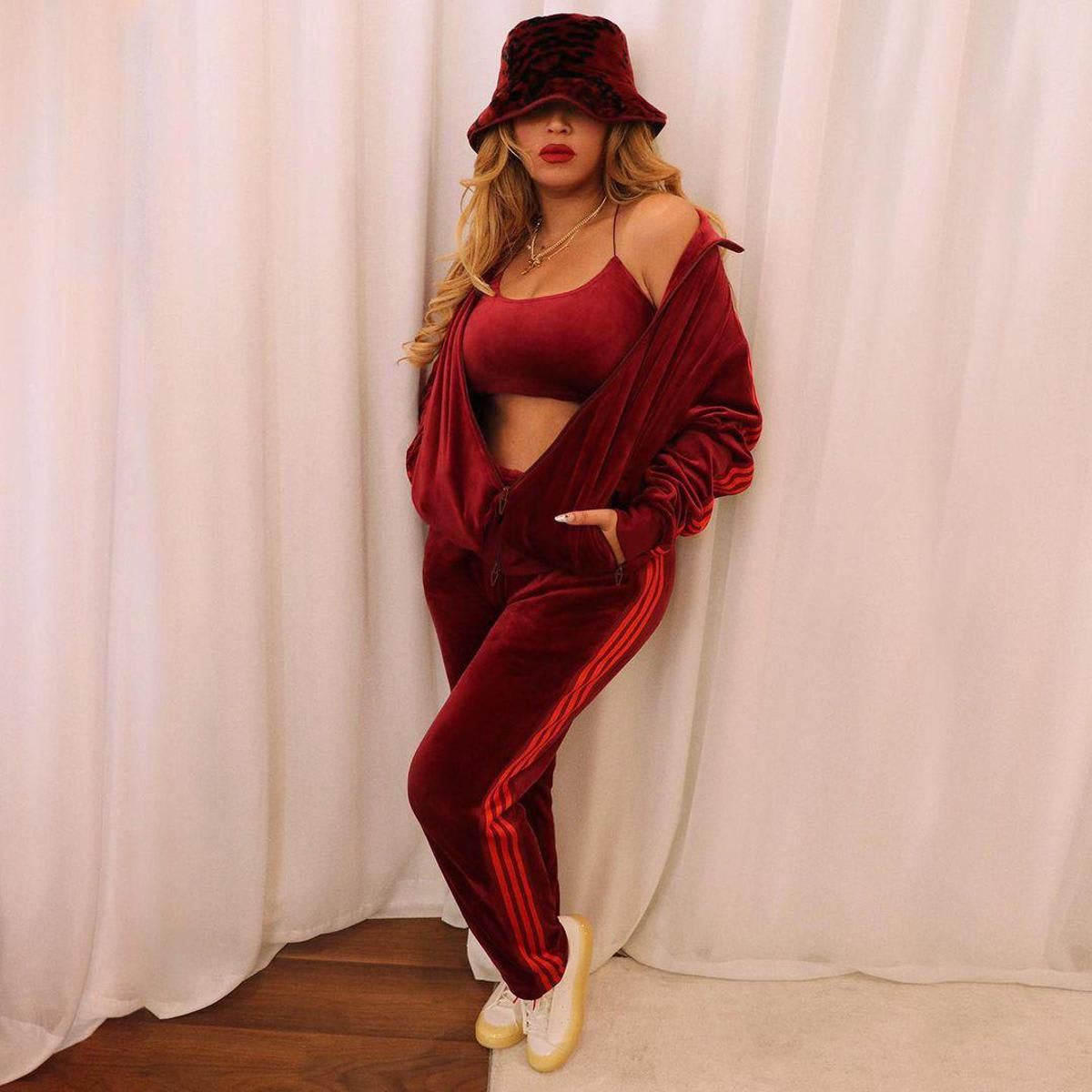 Beyoncé models Ivy Park’s Valentine’s Day collection