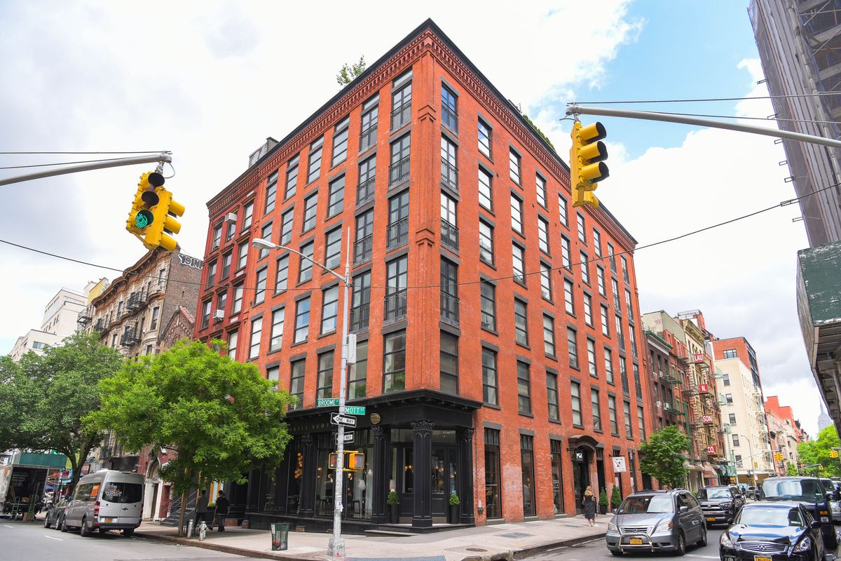  Chrissy Teigen and John Legend's apartment in NYC