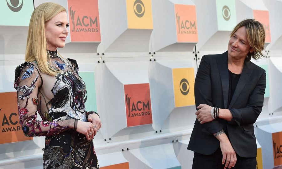 Keith Urban couldn't take his eyes off Nicole Kidman as she worked the carpet at the 2016 Academy of Country Music Awards in Las Vegas, Nevada.
Photo: David Becker/Getty Images