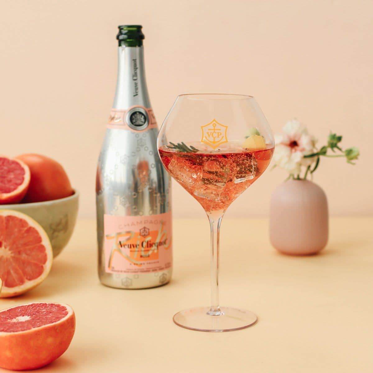 Clicquot Rich Rose + Grapefruit + Rosemary