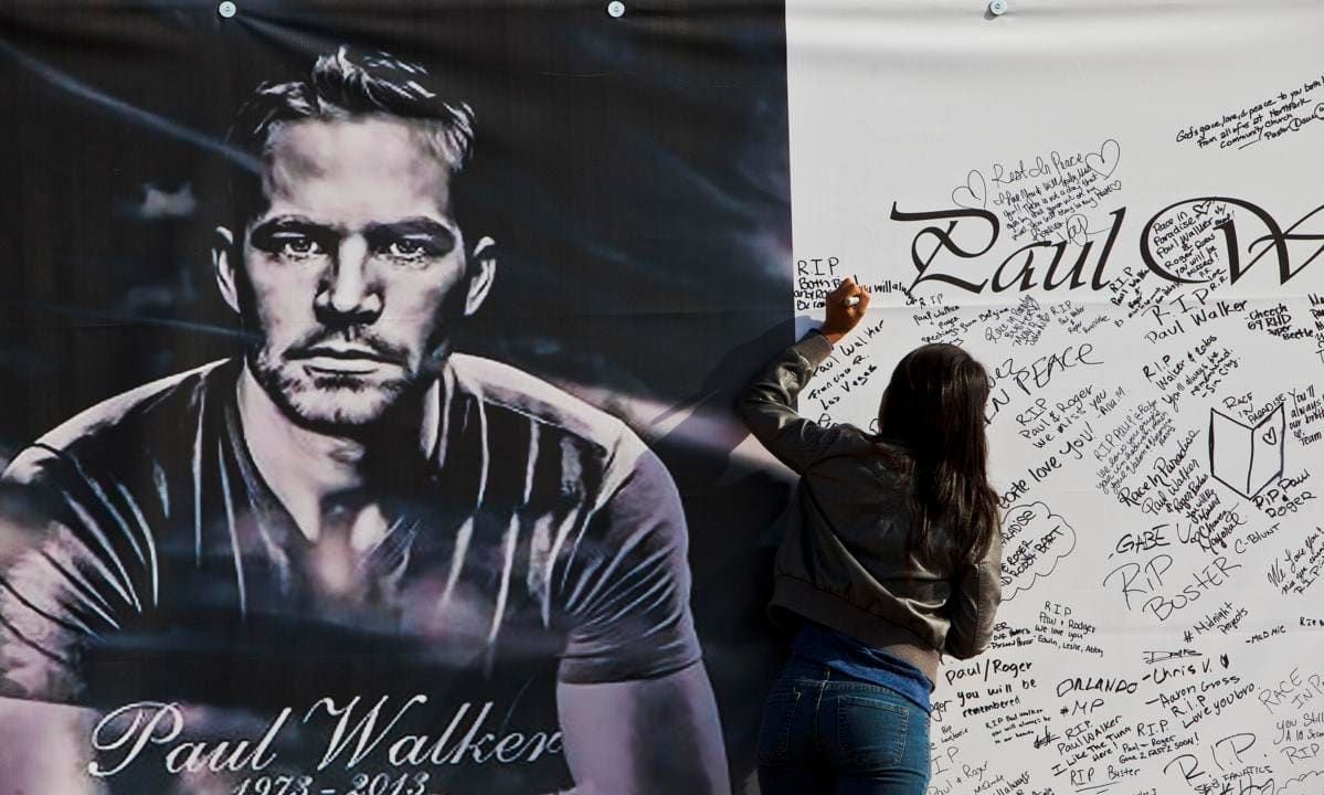 Paul Walker and Roger Rodas Memorial in Valencia