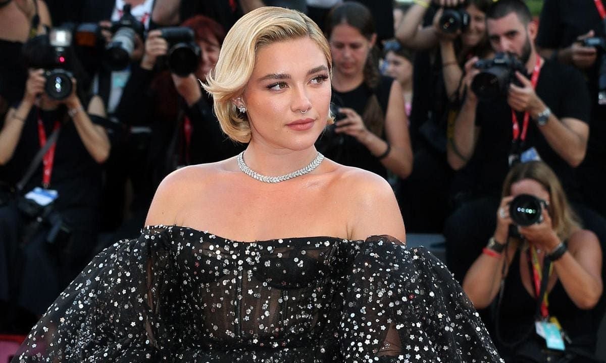 "Don't Worry Darling" Red Carpet   79th Venice International Film Festival