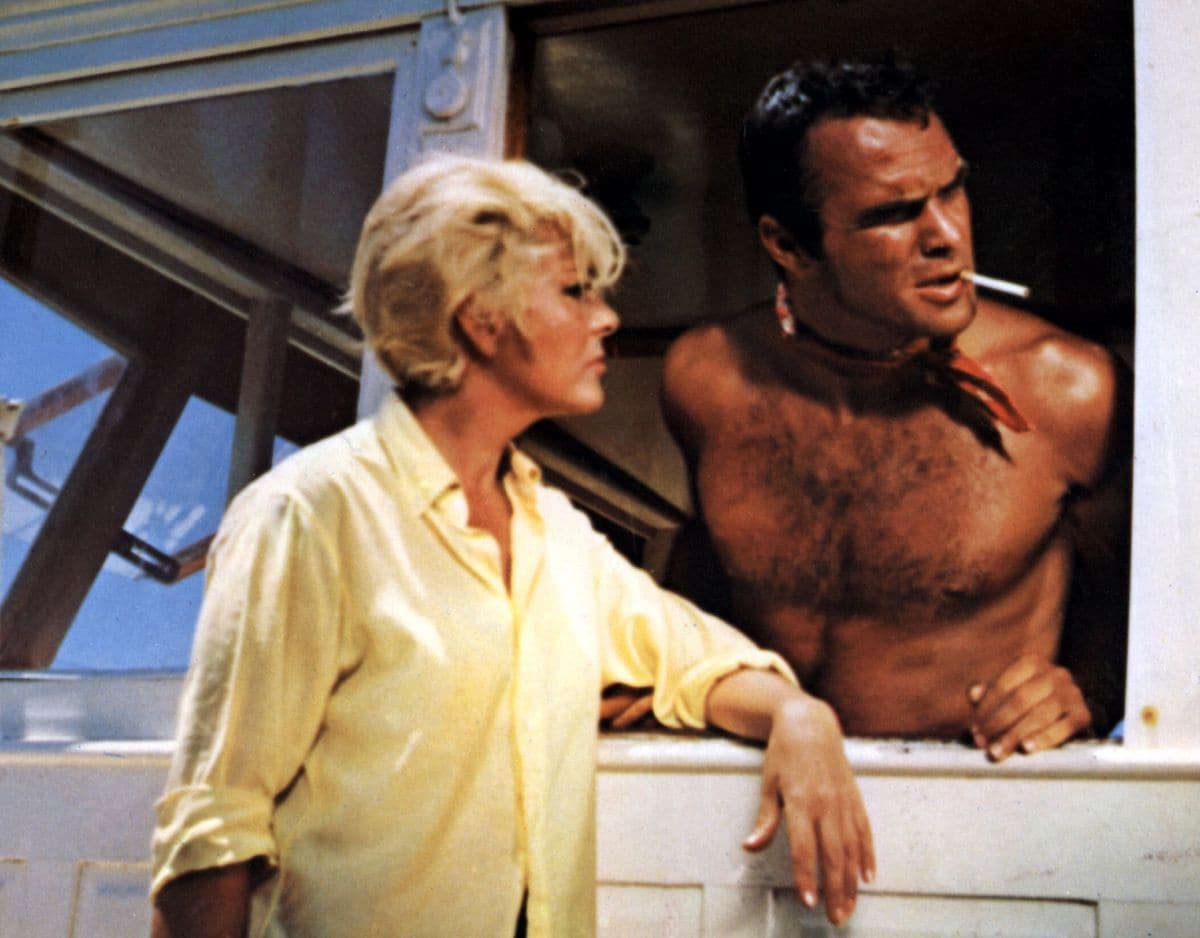 Kino. Hai, (SHARK) USA, 1969, Regie: Samuel Fuller, SILVIA PINAL + BURT REYNOLDS. (Photo by FilmPublicityArchive/United Archives via Getty Images)