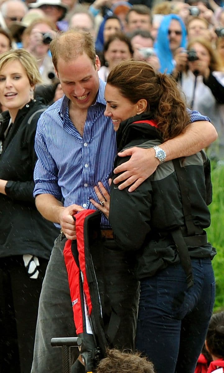 The royals shared a sweet moment after competing in a dragon boat race in Canada.