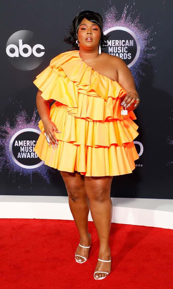 american-music-awards-2019-red-carpet-lizzo