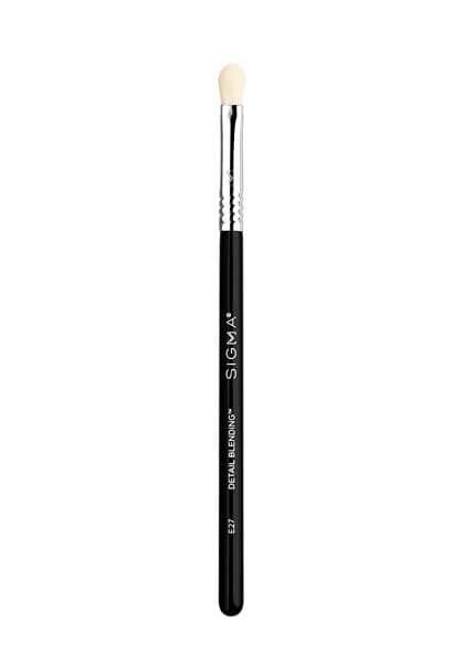 Sigma Beauty Blending Brush