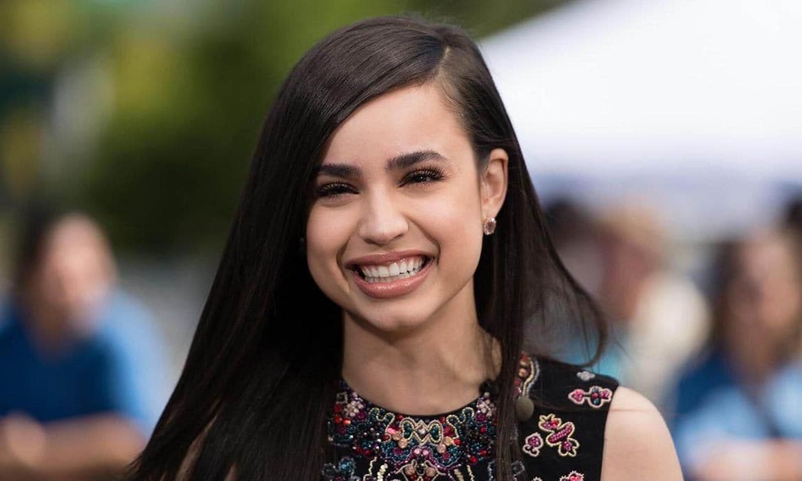 sofia carson