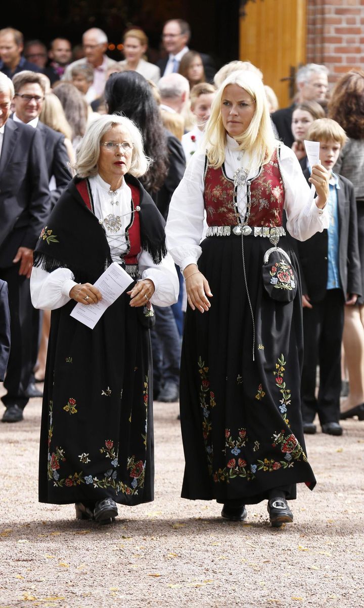 The partner of Crown Princess Mette Marit’s mother Marit (left) has died