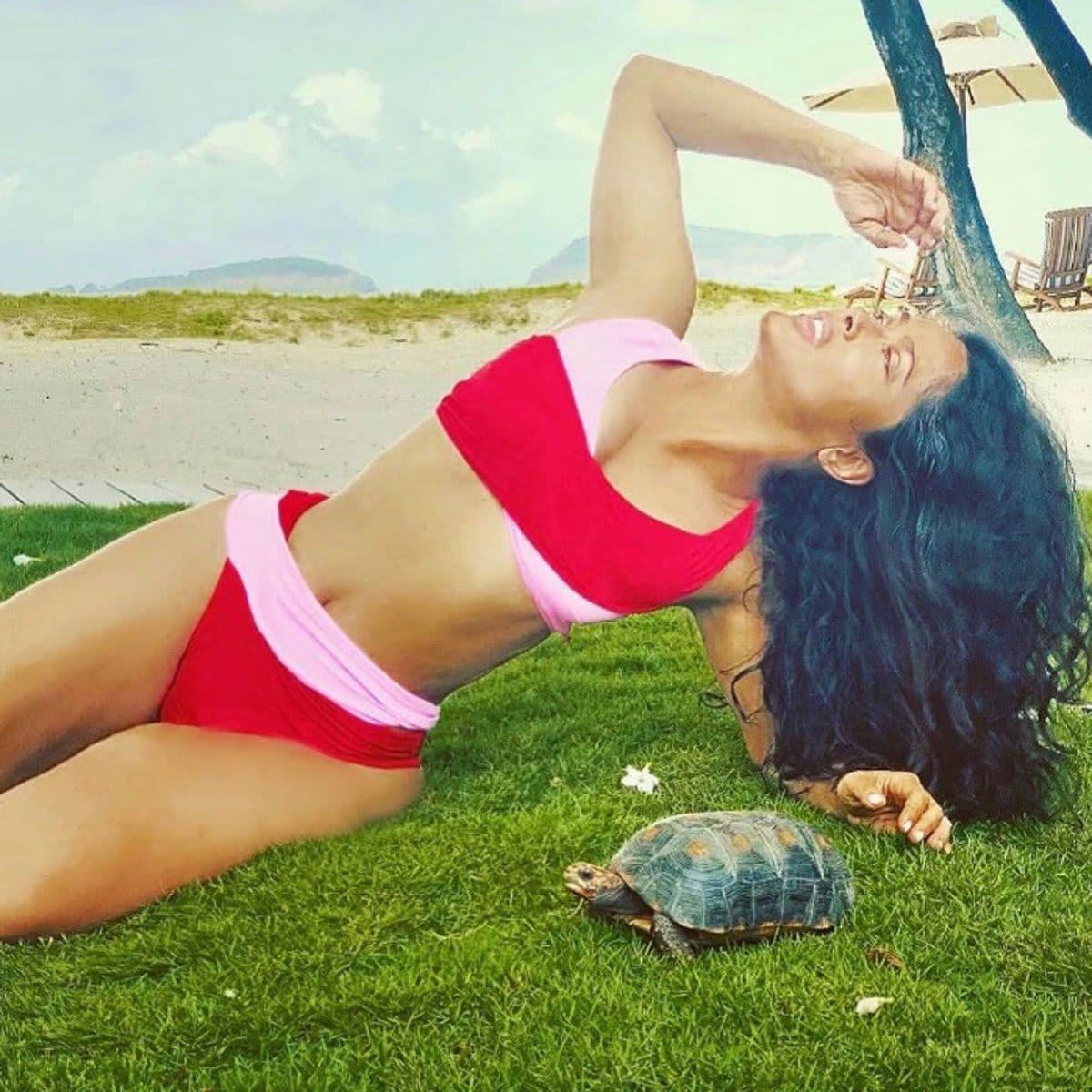 Salma Hayek poses with a turtle on her Instagram account