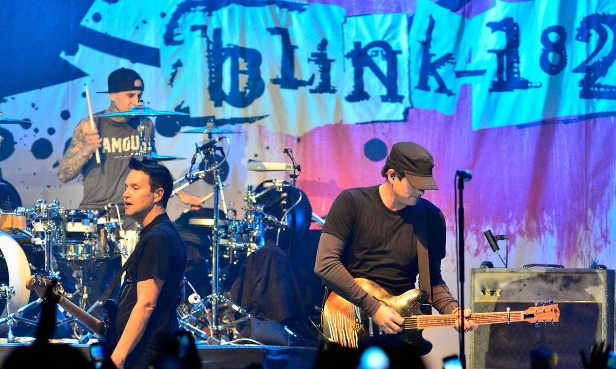 106.7 KROQ Presents Blink 182 In Concert   Hollywood, CA