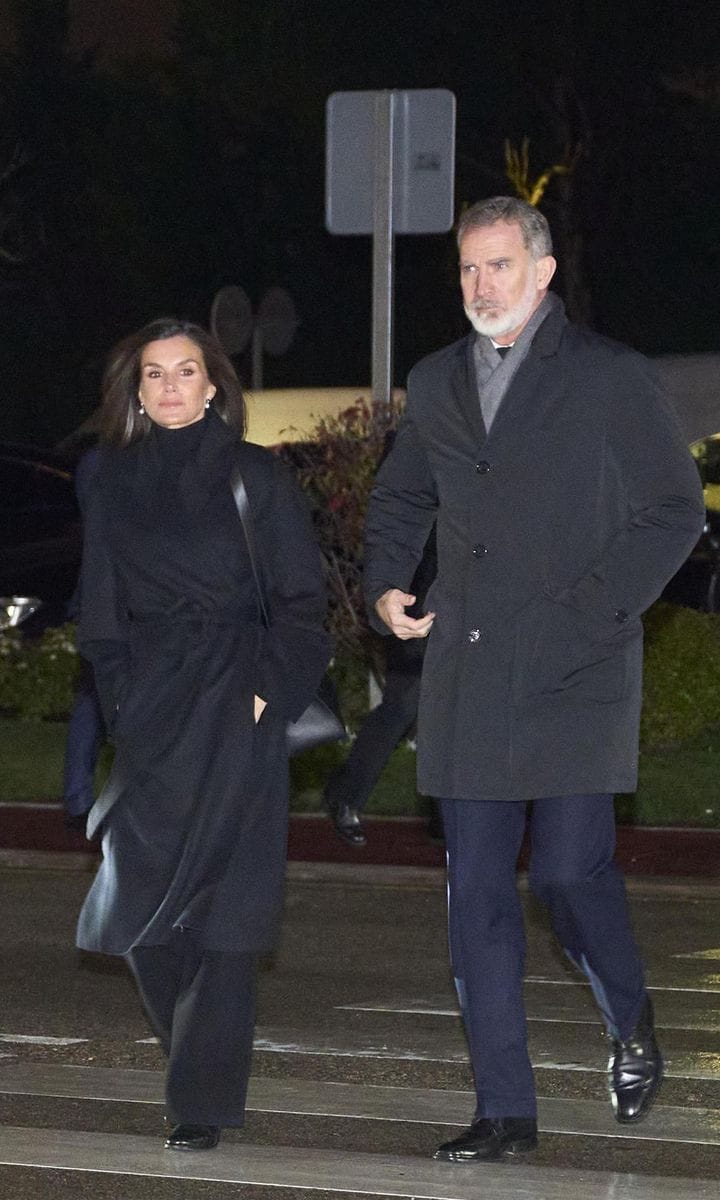 King Felipe and Queen Letizia were pictured arriving at the funeral home on March 2