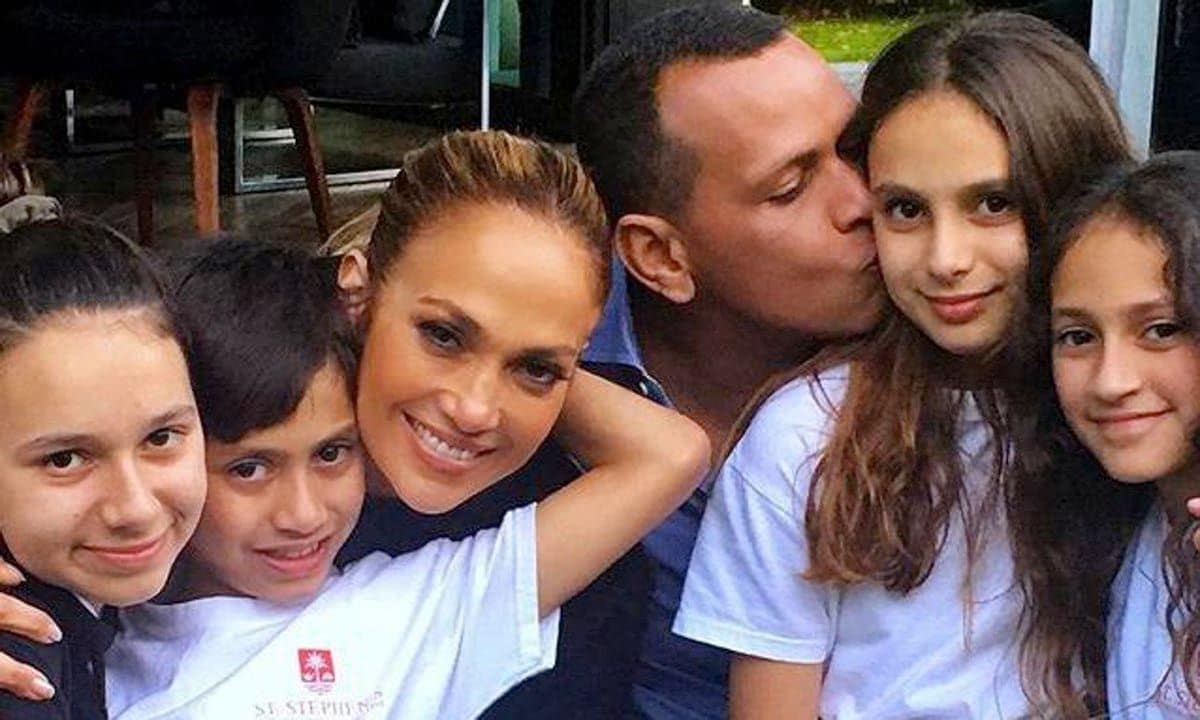 Jennifer Lopez and Alex Rodriguez kids
