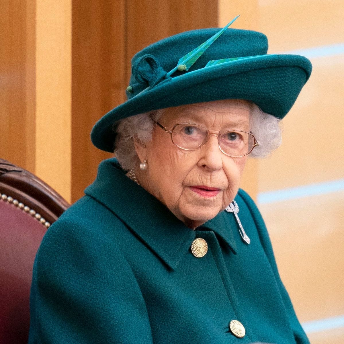 Queen Elizabeth spent the night at the hospital after canceling her trip to Northern Ireland