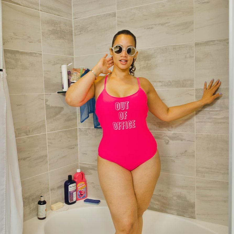 Dascha Polanco wears no pants