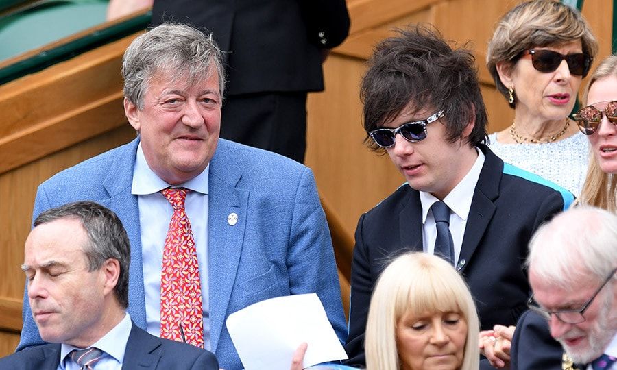 <B>DAY 2</B>
Stephen Fry and husband Elliott Spencer attended a match during Wimbledon 2017 on July 4.
Photo: Karwai Tang/WireImage