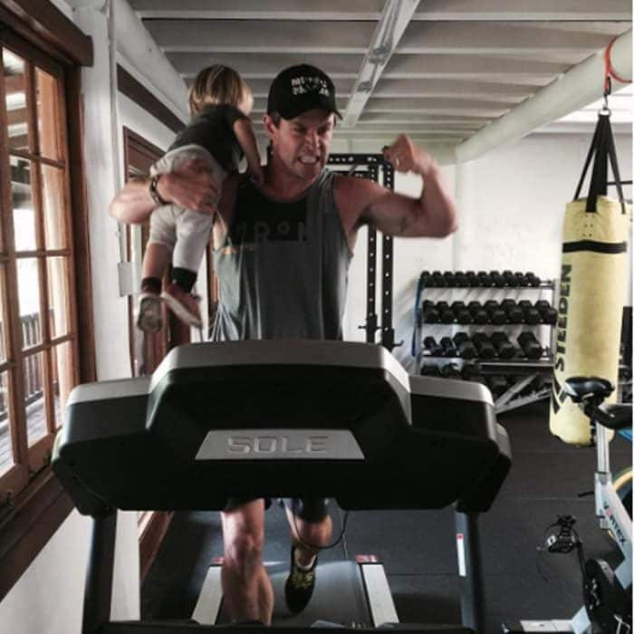 "The family that trains together, stays together." Chris made sure that he didn't miss a moment with his kids, even when he was training for his role as Thor.
<br>
Photo: Instagram/@chrishemsworth