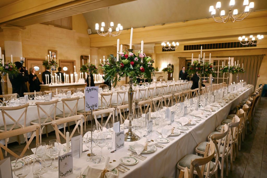 An elegantly set dining hall at Highgrove House, prepared for a gala dinner hosted by King Charles and Queen Camilla.