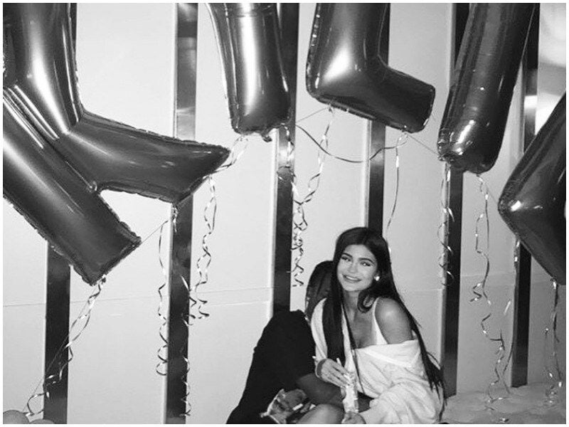 Kylie Jenner loves birthday balloons