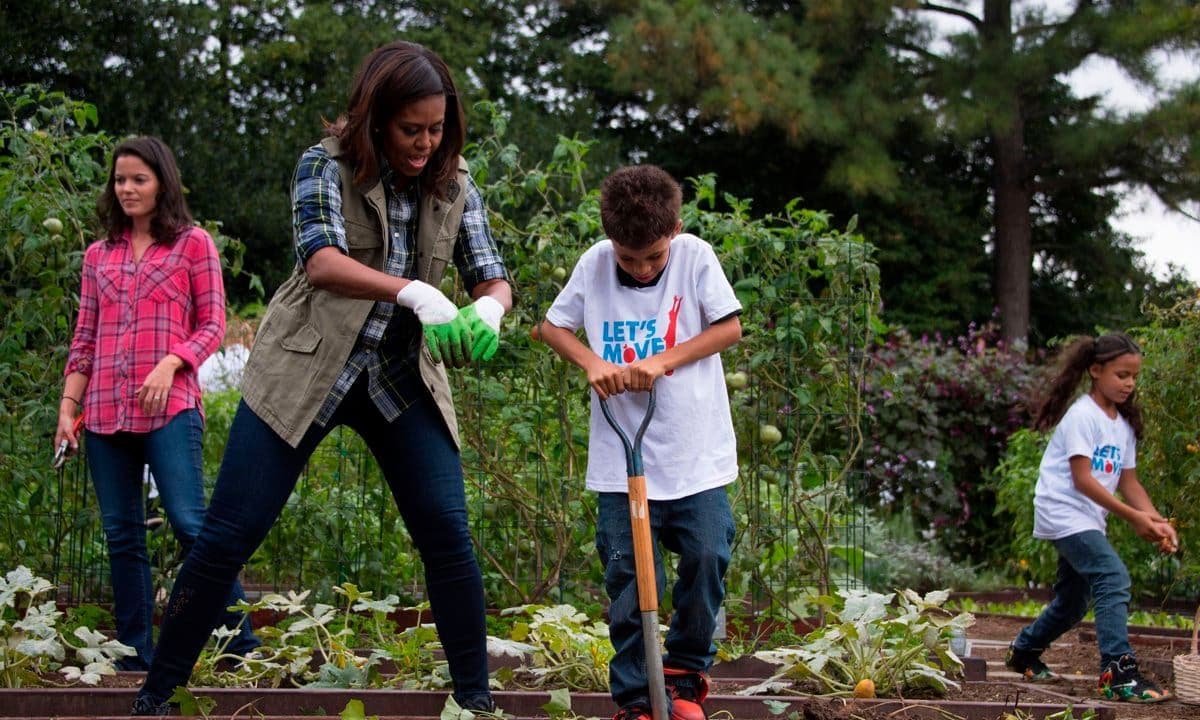 White House Kitchen Garden harvesting event.